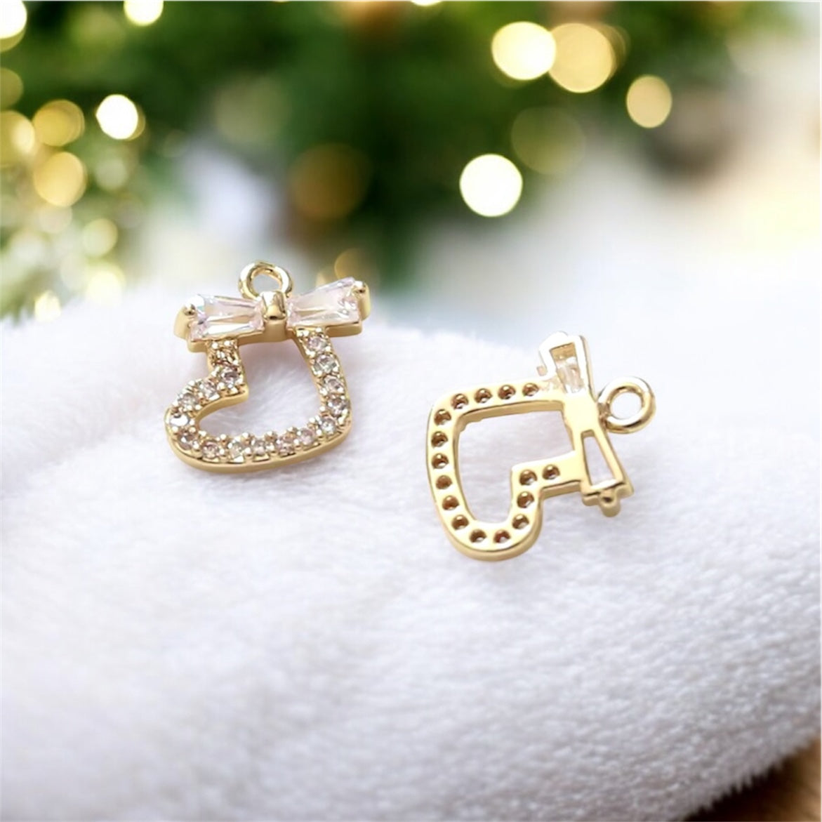 ISLANDÈGRL Limited edition Christmas charm