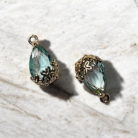 ISLANDÈGRL Sovereign Crystal Charm (Add-On)